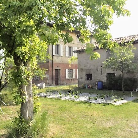 L'Andito Carpi Exteriör bild