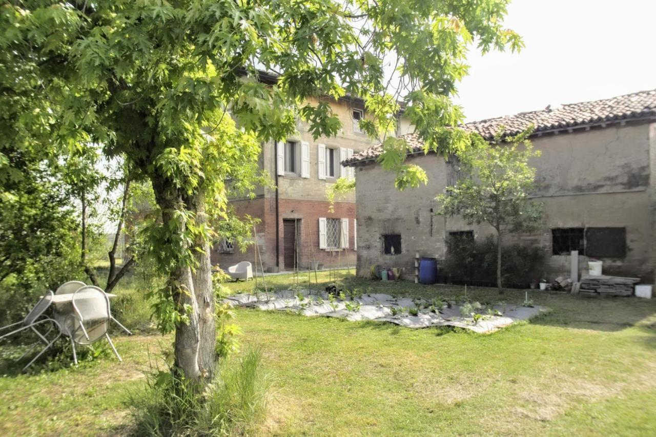 L'Andito Carpi Exteriör bild