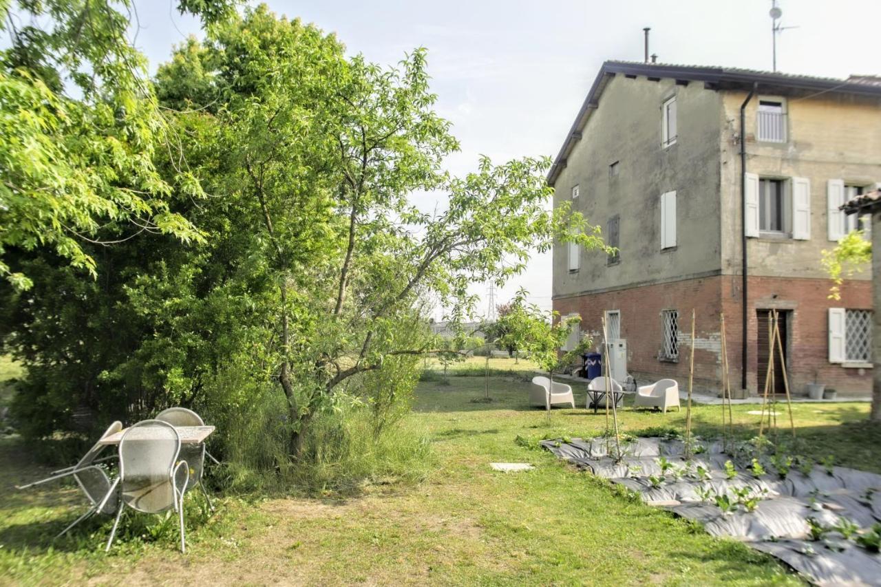 L'Andito Carpi Exteriör bild